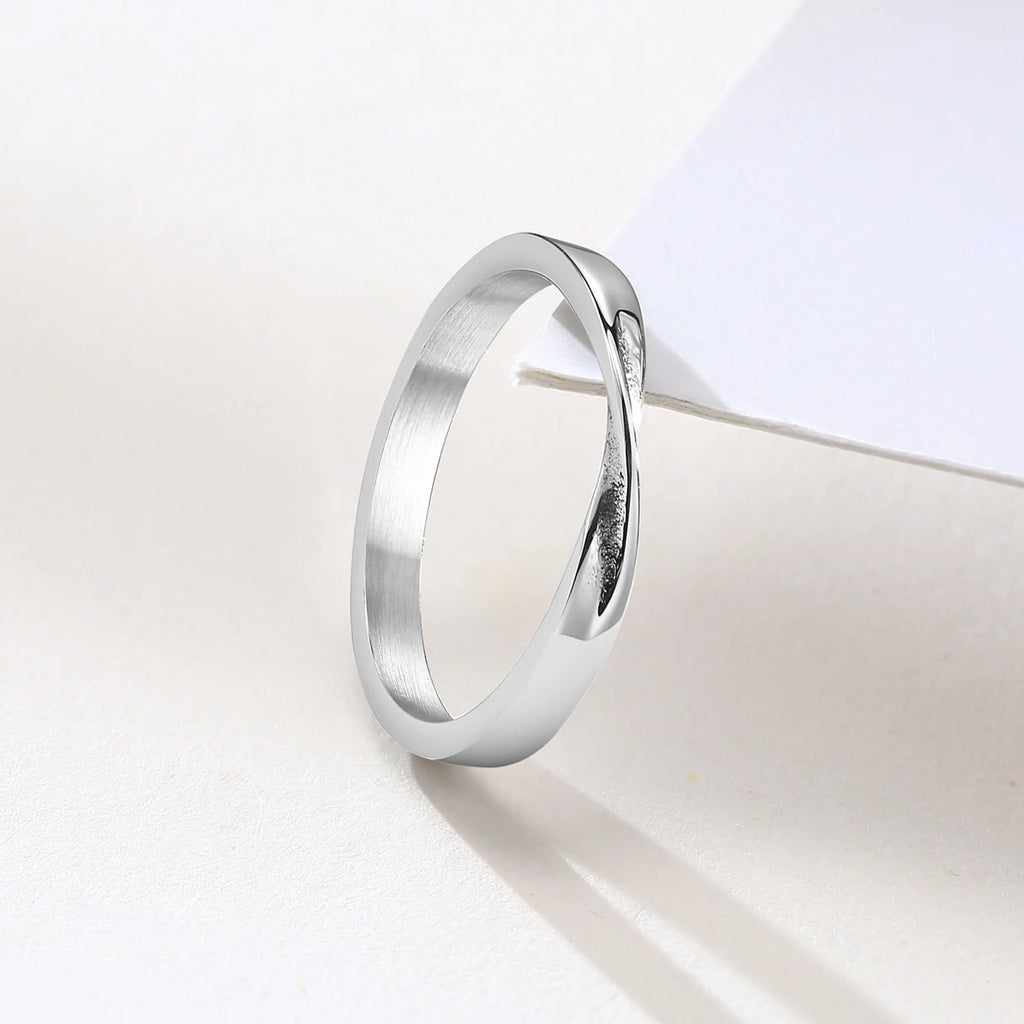 Mobius Twist Wedding Ring Women – Stainless Steel Band Wedding Band Ring SPOT