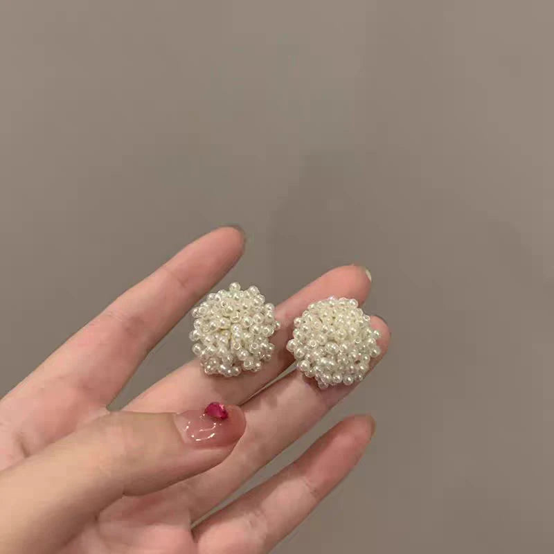 White Pearl Flower Stud Earrings – Elegant Wedding Jewelry Pearl Stud Earrings SPOT