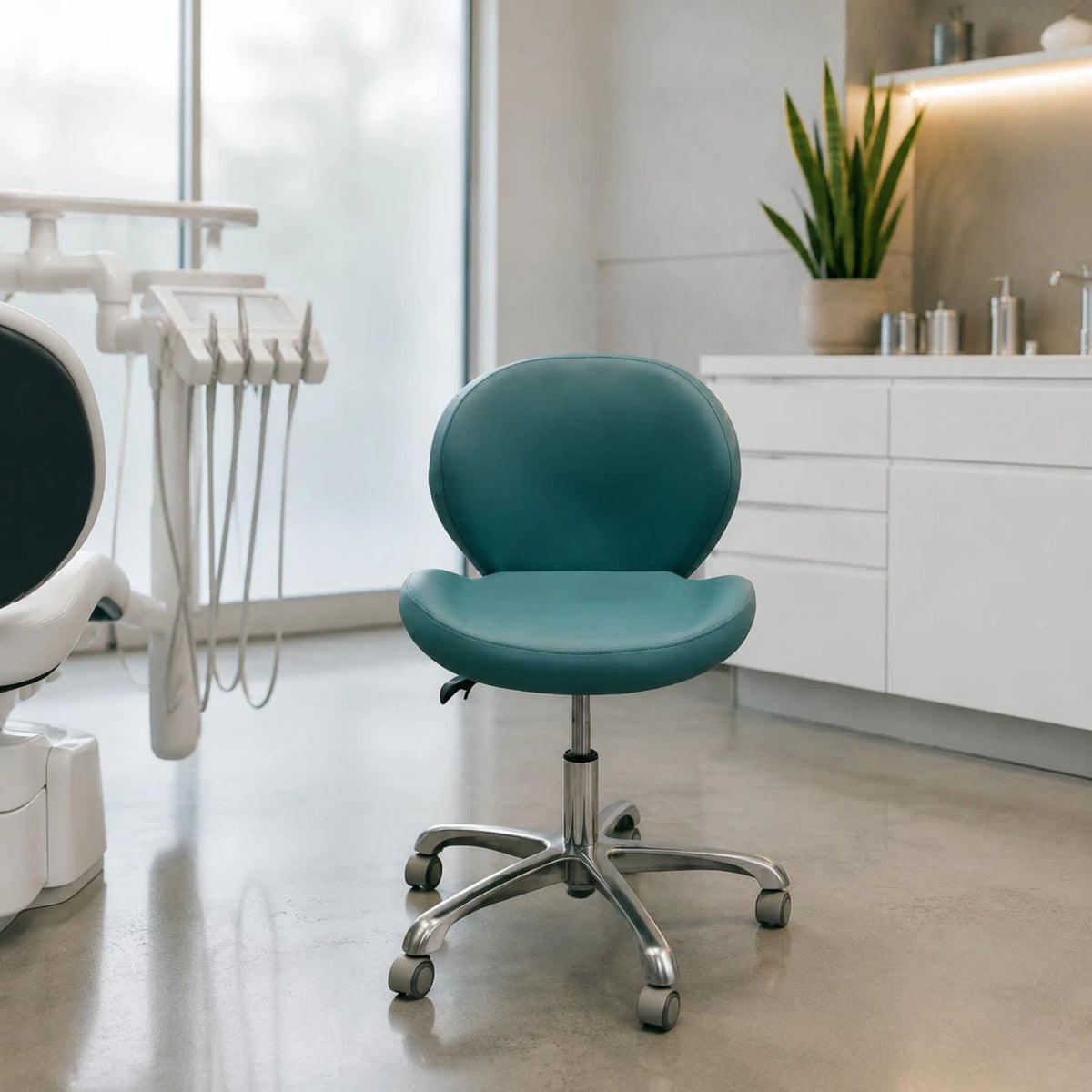 Upholstered Swivel Desk Chair – Cushioned, Height-Adjustable Swivel Office Chair SPOT