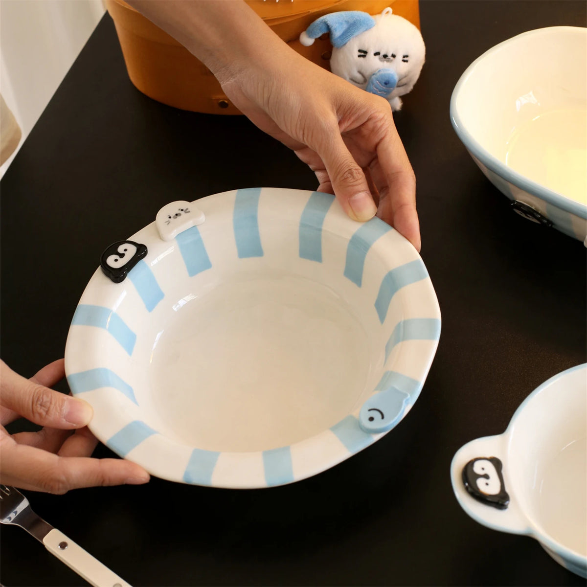 Seal & Penguin Ceramic Deep Plate – Blue Striped Round Dish Ceramic Dining Plate SPOT