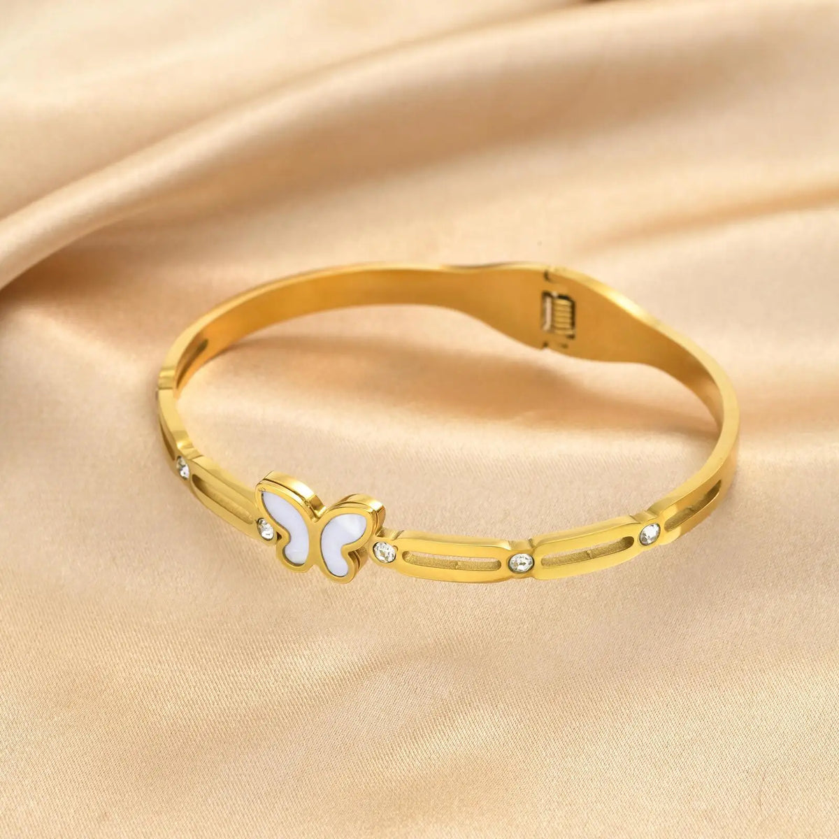 18K Gold Plated Shell Butterfly Bangle – Pavé Zirconia Women Bangle Bracelet SPOT