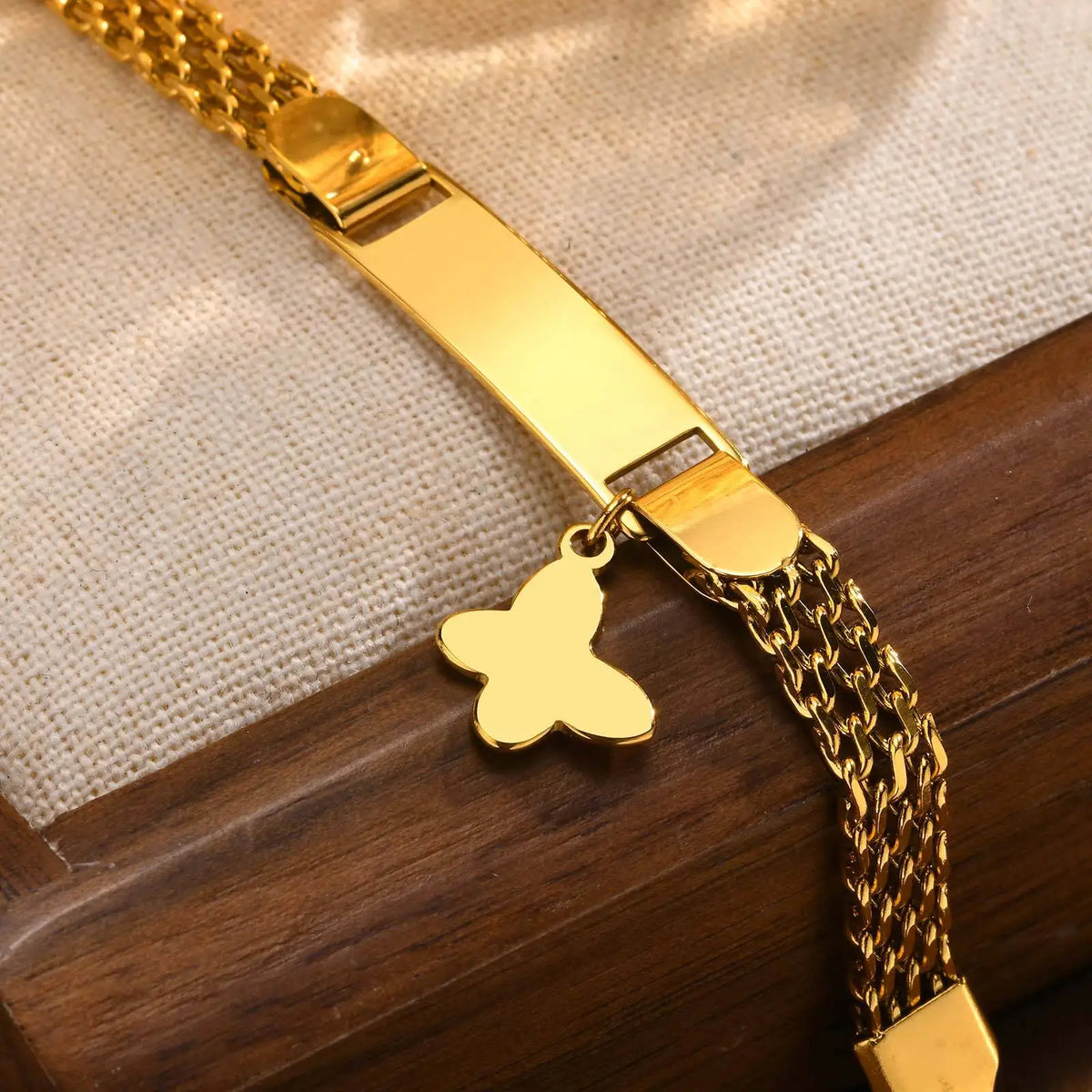 Personalized Baby Name Bracelet – Butterfly Heart Engraved Personalized Bracelet SPOT