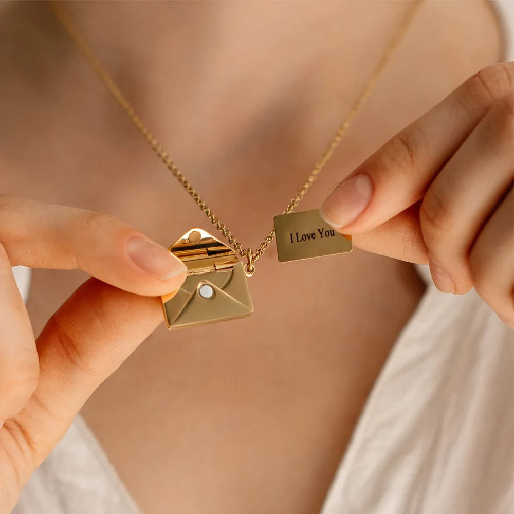 Personalized Envelope Locket Necklace – Engraved Secret Message Locket Pendant Necklace SPOT
