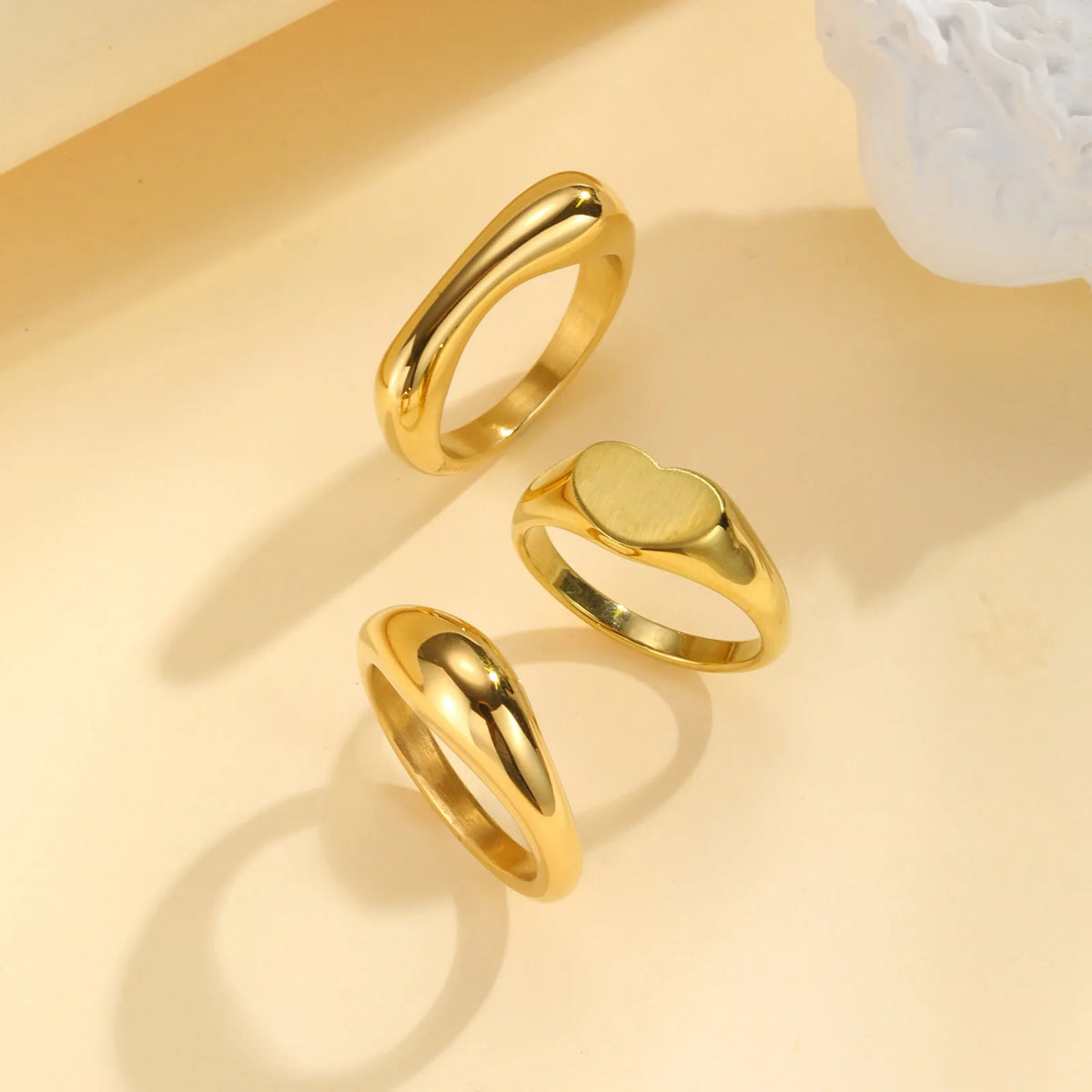 Meaeguet Chunky Dome Ring – 18K Gold Plated Stainless Steel Fashion Ring SPOT