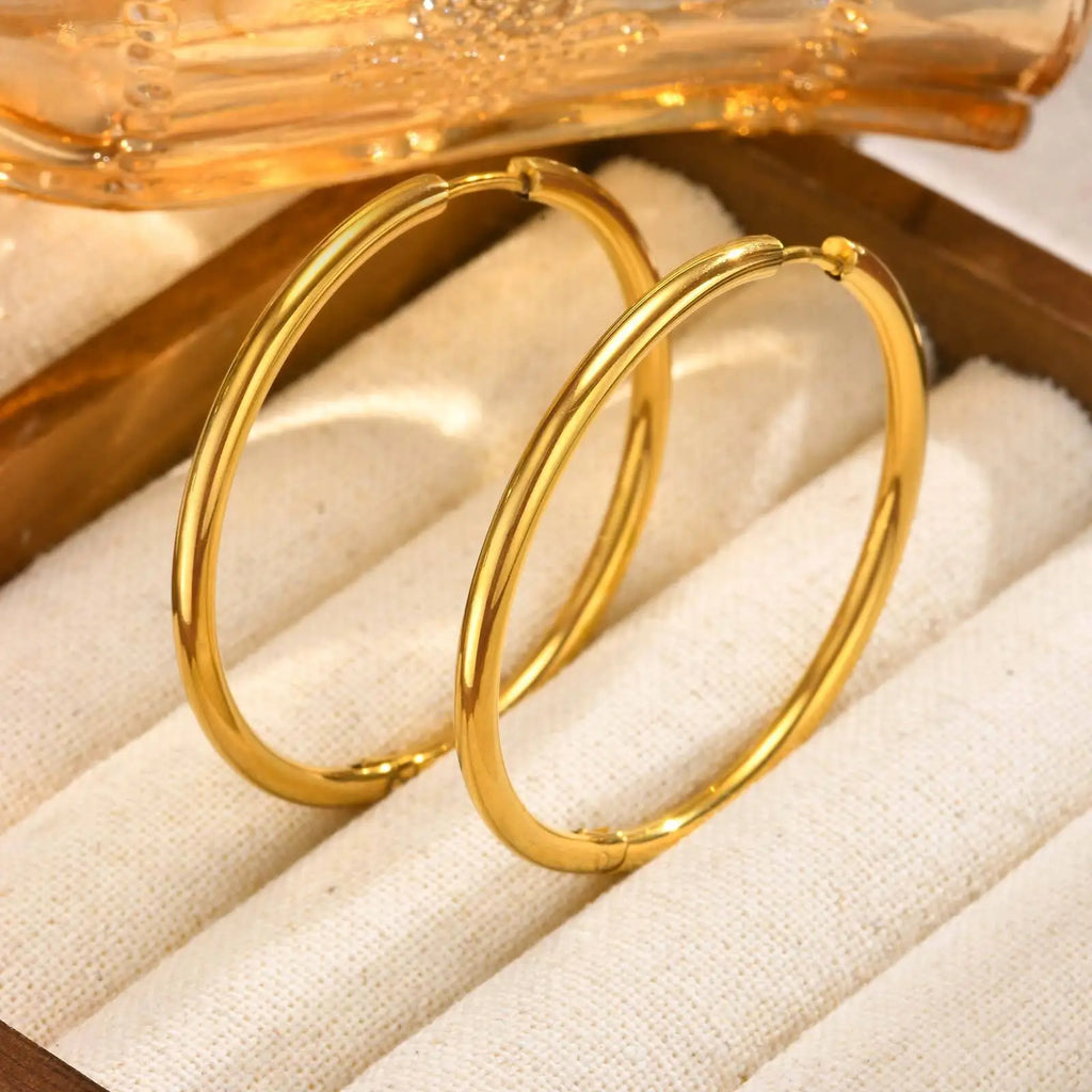 Minimalist Gold Hoop Earrings – Stainless Steel Huggies Hoop Earrings SPOT
