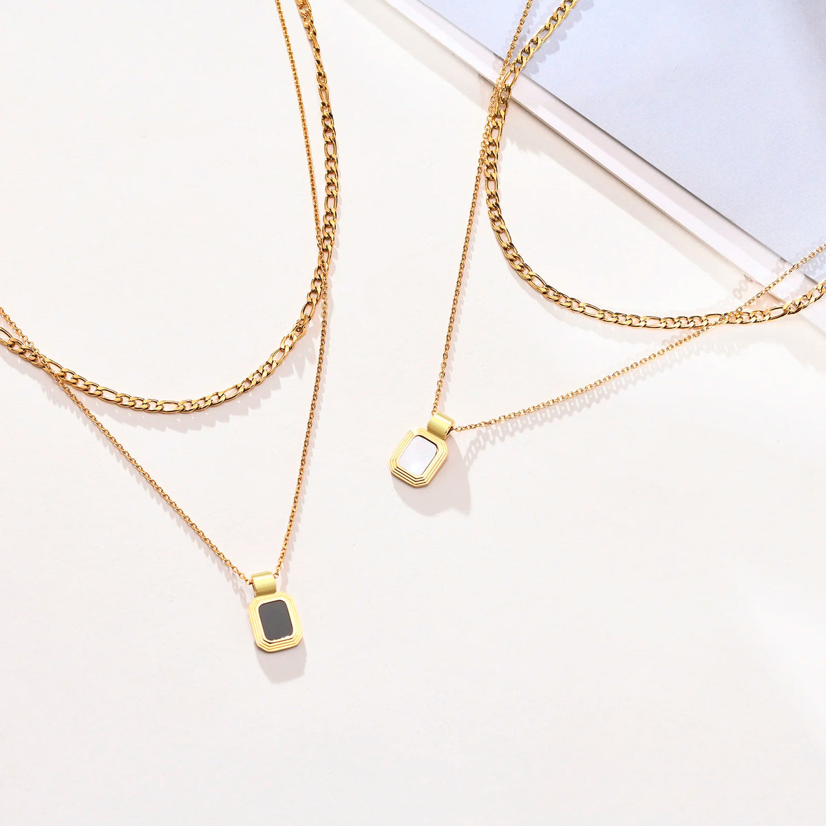 Women's Layering Necklace Set – Figaro Chain & Shell Pendant Layering Necklace Set SPOT