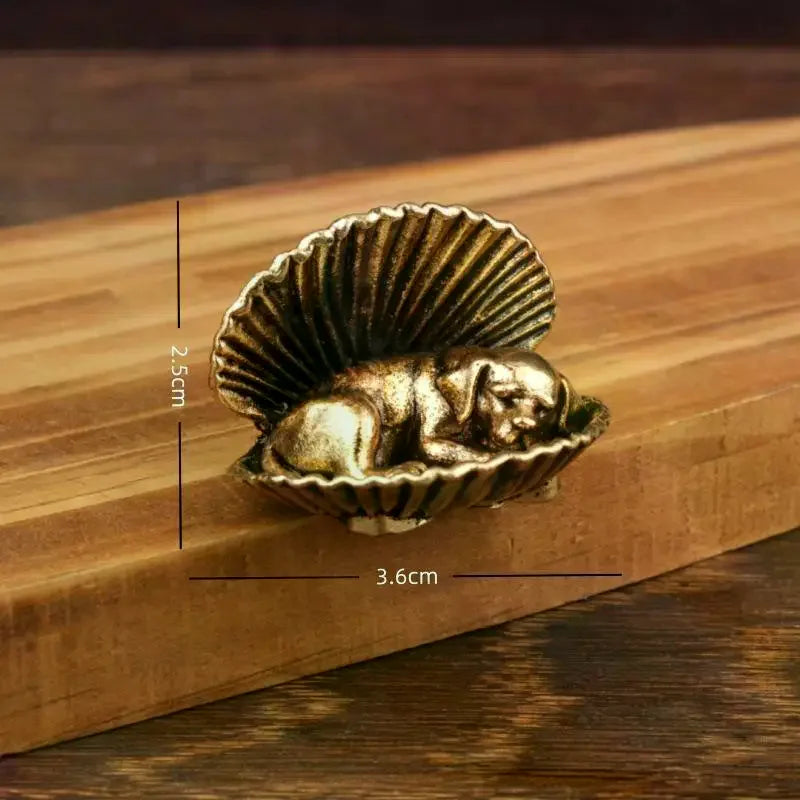 Alloy Sausage Dog in Shell Mini Figurine – Desktop Ornament Mini Decorative Figurine SPOT