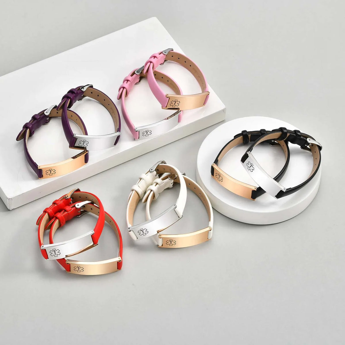 Meaeguet Leather Medical Alert ID Bracelet – Free Engraving ID Alert Bracelet SPOT