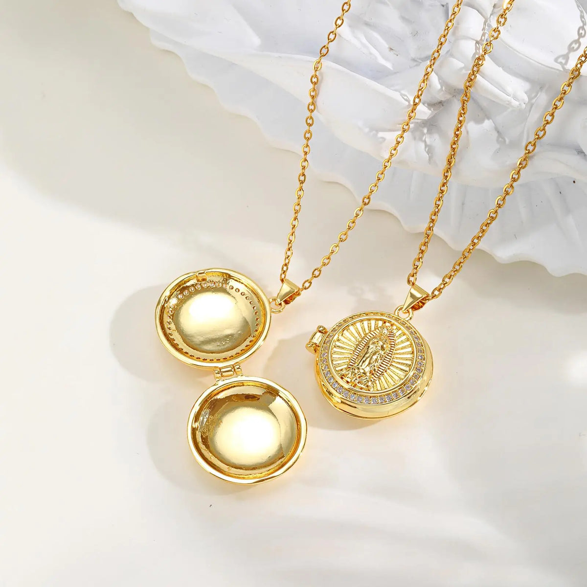 Round Zircon Virgin Mary Pendant Necklace – Gold Adjustable Chain Pendant Necklace SPOT