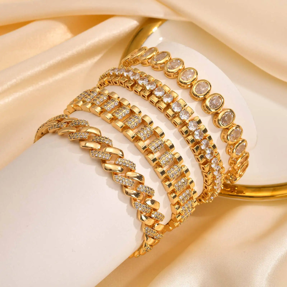 Meaeguet CZ Tennis Bracelet – Gold Chunky Hip Hop Chain Chain Link Bracelet SPOT