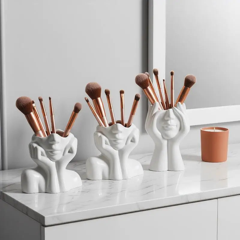White Face Vase – Modern Artistic Home Décor Ornament Decorative Vase SPOT