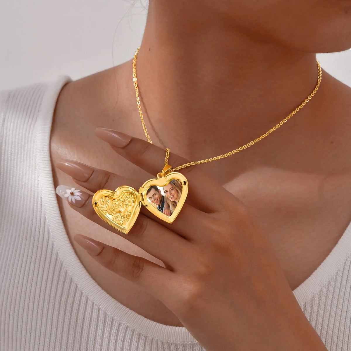 Women's Personalized Heart Photo Pendant Necklace | Custom Gift Pendant Necklace SPOT