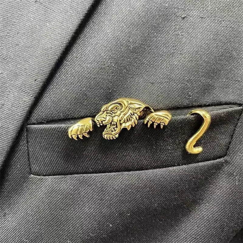 Zinc Alloy Vintage Animal Engraved Men's Suit Lapel Pin Men's Lapel Pin SPOT 01
