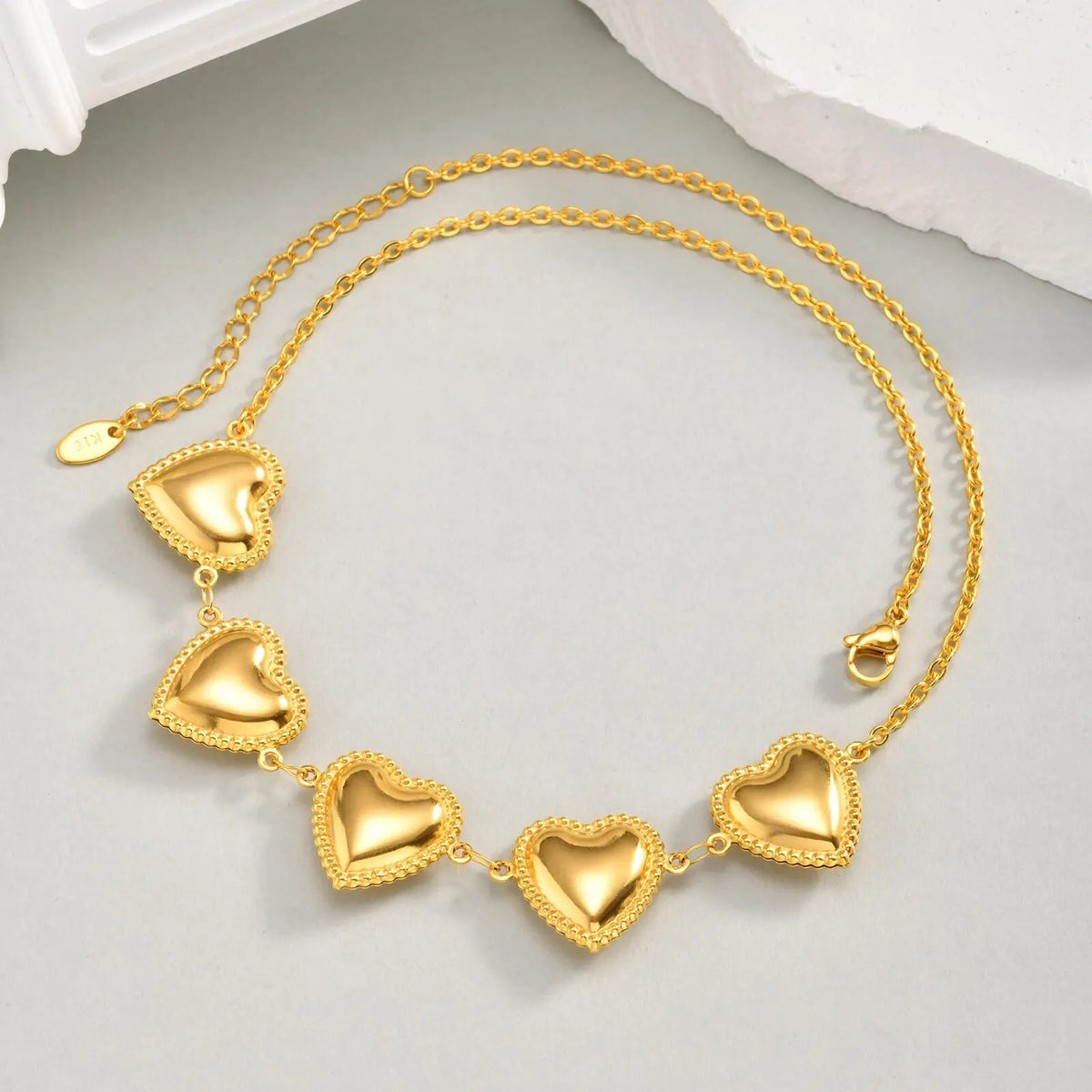 18k Gold Heart Pendant Necklace – Waterproof Stainless Steel Heart Pendant Necklace SPOT