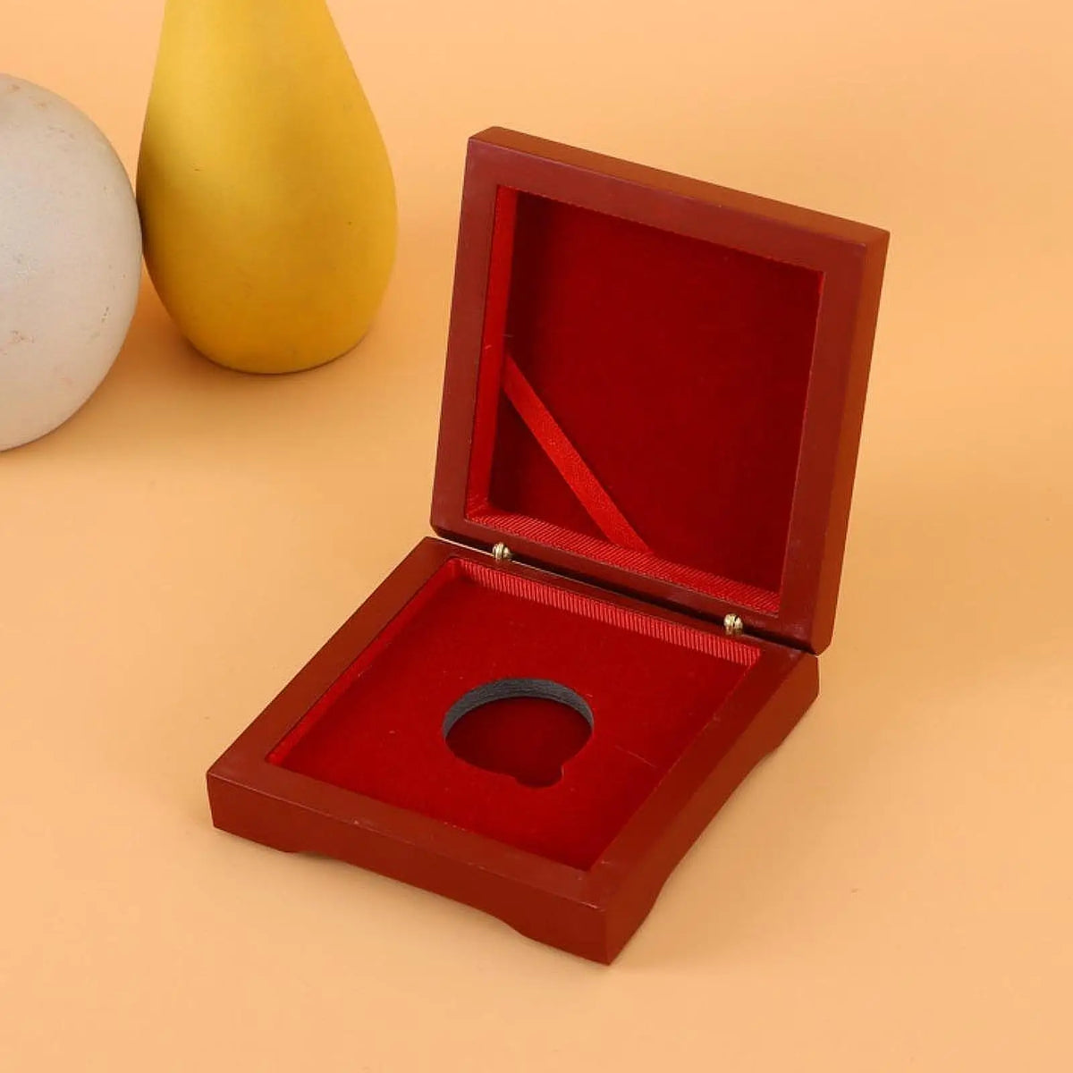 Wooden Coin & Medal Display Case Box – Collector Showcase Collector Display Case SPOT