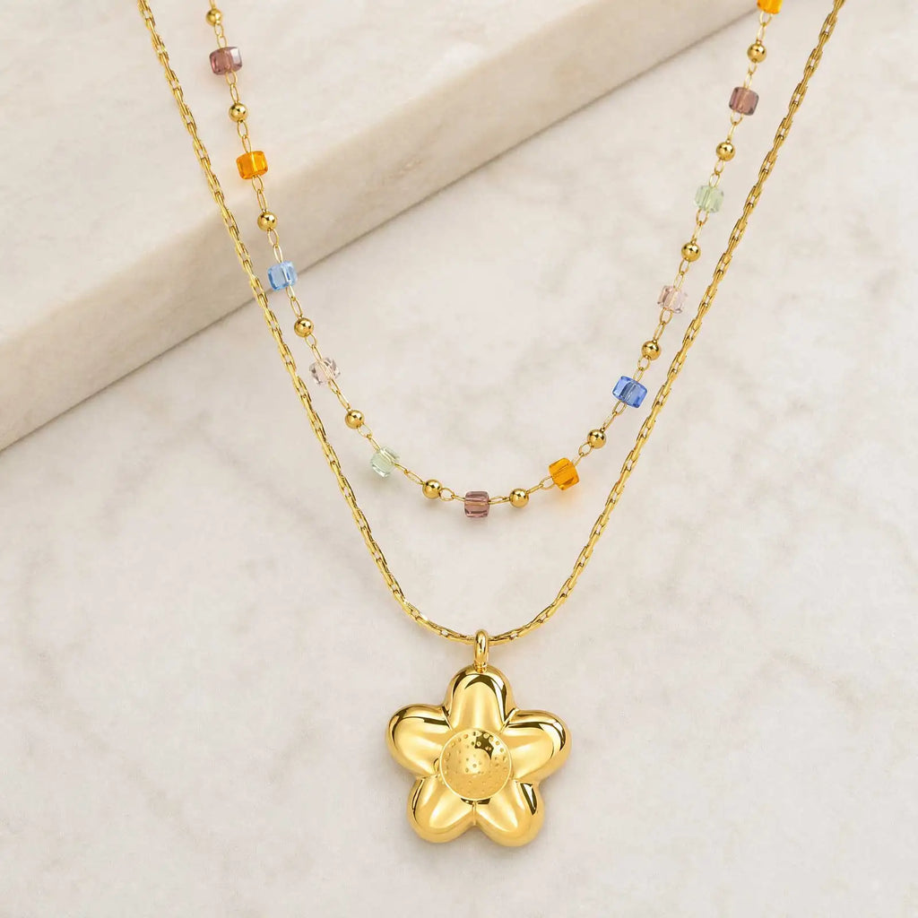 Meaeguet 18K Gold Flower Pendant Necklace – Dainty Floral Charm Pendant Necklace SPOT