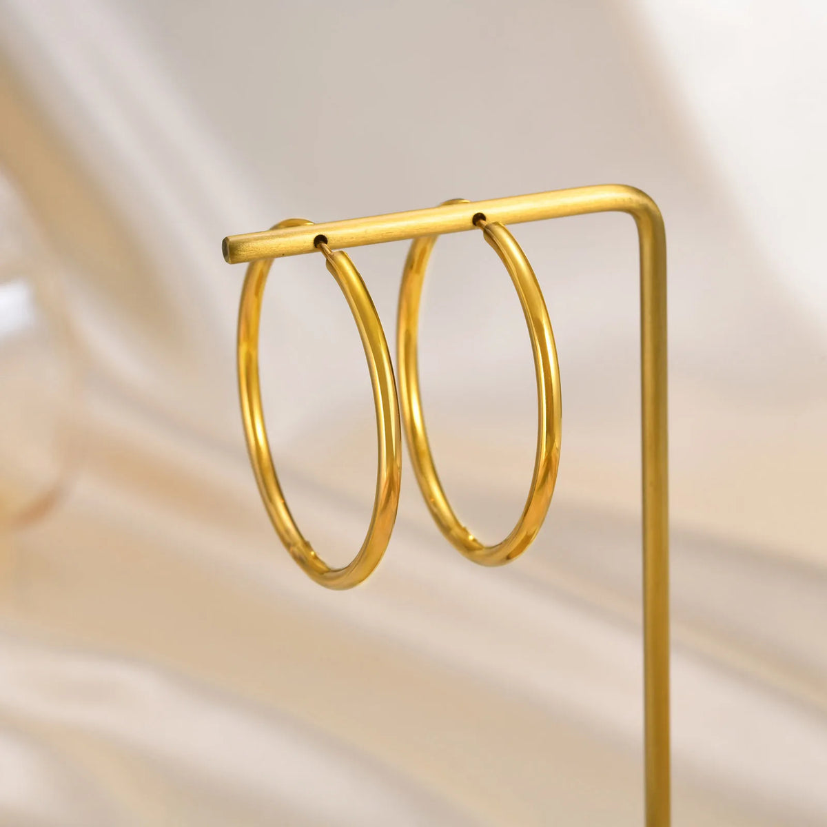Minimalist Gold Hoop Earrings – Stainless Steel Huggies Hoop Earrings SPOT