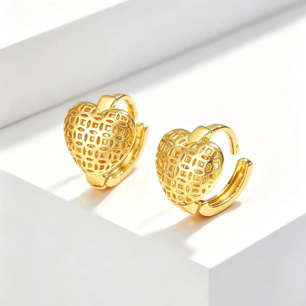 18K Gold Plated 3D Puffy Heart Huggie Hoop Earrings | Minimalist Huggie Hoop Earrings SPOT