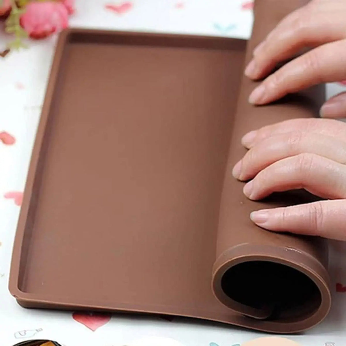 Silicone Cake Roll Baking Mat – Non-Stick Swiss Roll Mold Silicone Baking Mat SPOT Chocolate