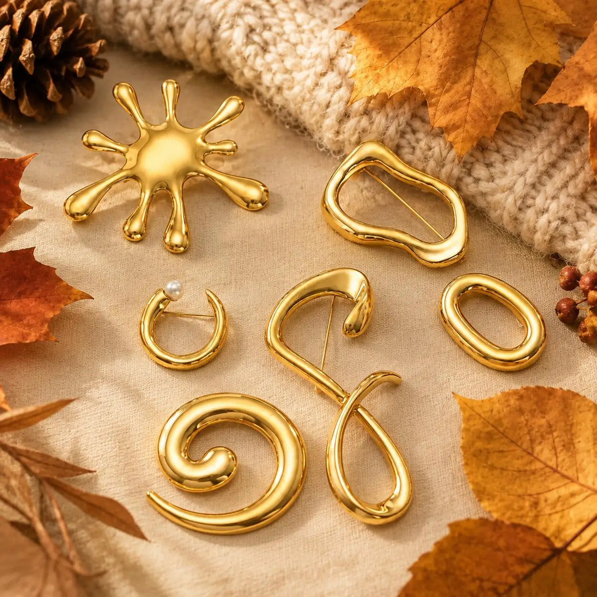Meaeguet 18K Gold Plated Abstract Brooch Pin for Women Fashion Brooch Pin SPOT