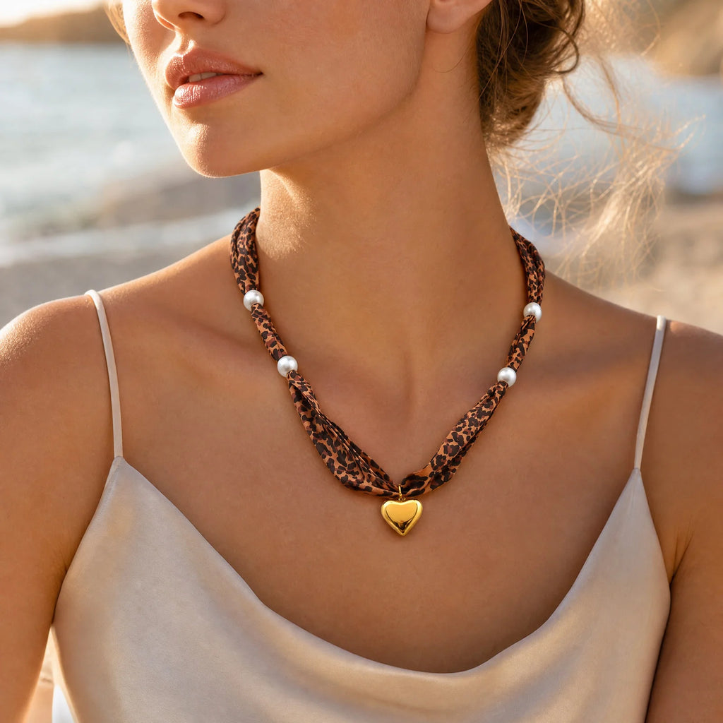Leopard Scarf Necklace – 18K Gold Heart Pendant, Hypoallergenic Pendant Scarf Necklace SPOT