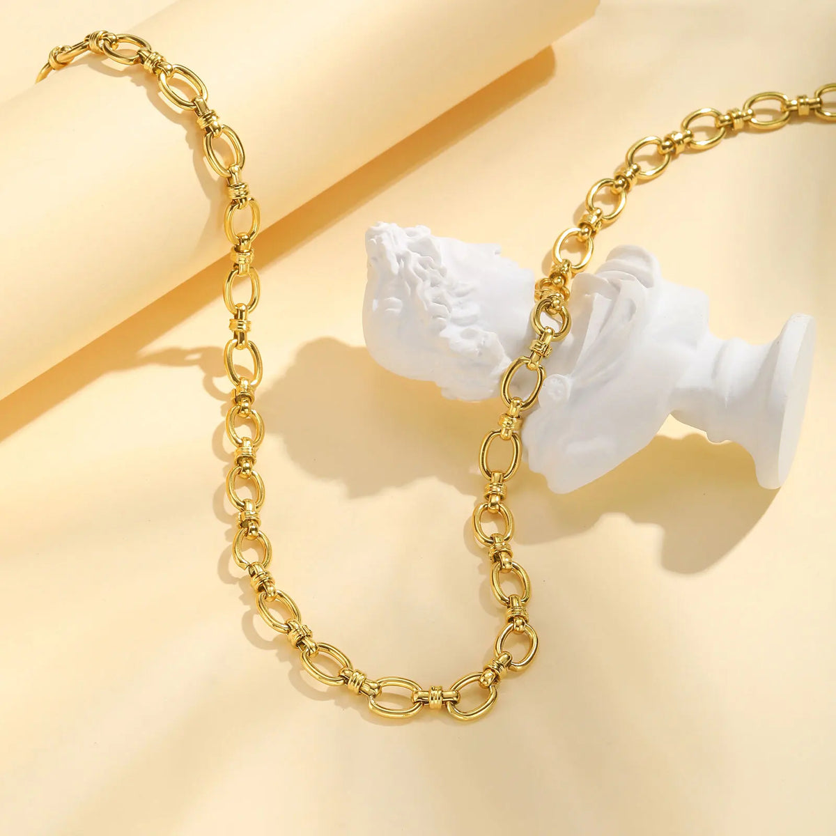 Chunky Gold Chain Statement Necklace – Bold Link, Water-Resistant Chain Statement Necklace SPOT