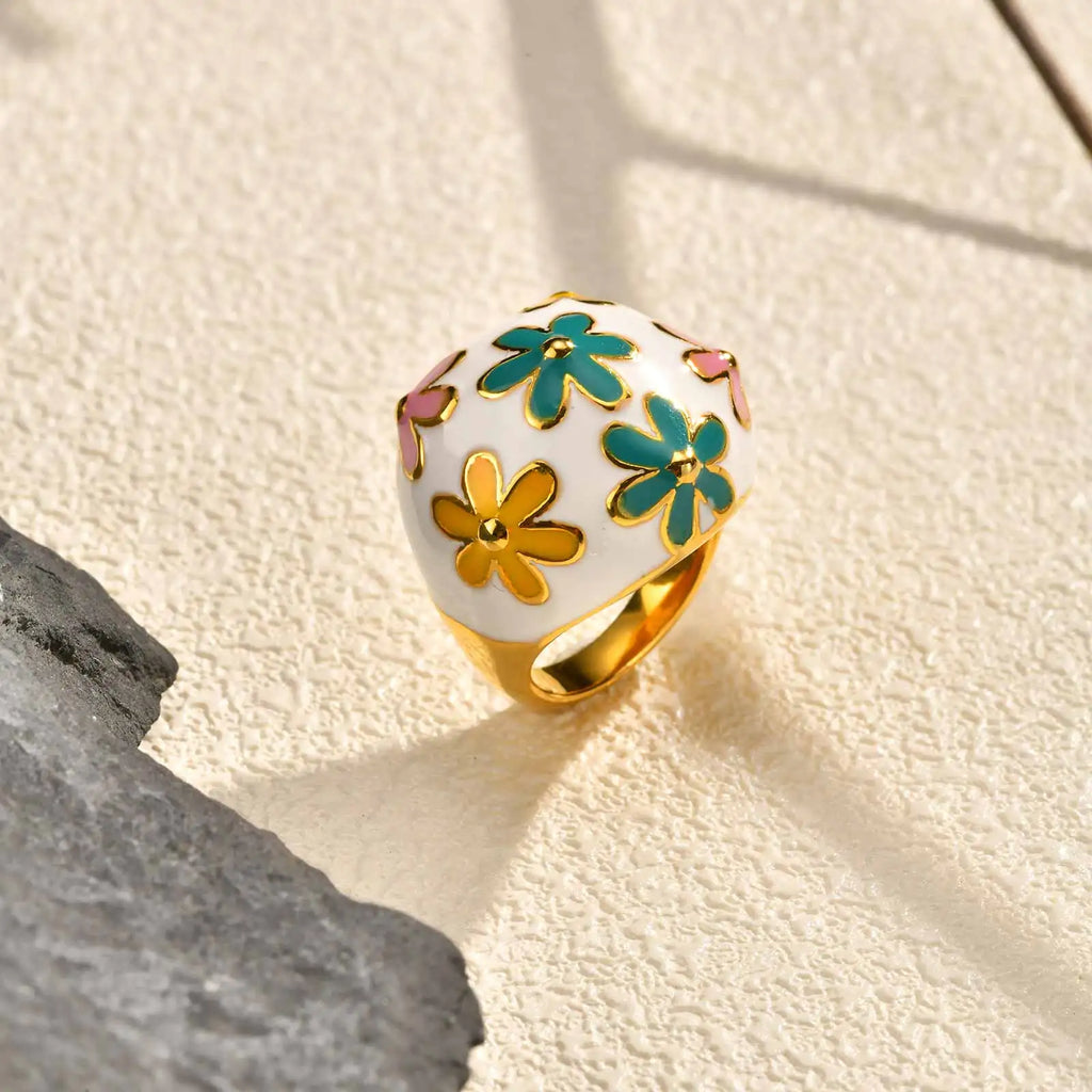 Chunky Flower Ring Women – 18K Gold Plated Stainless Steel Gold Plated Ring SPOT