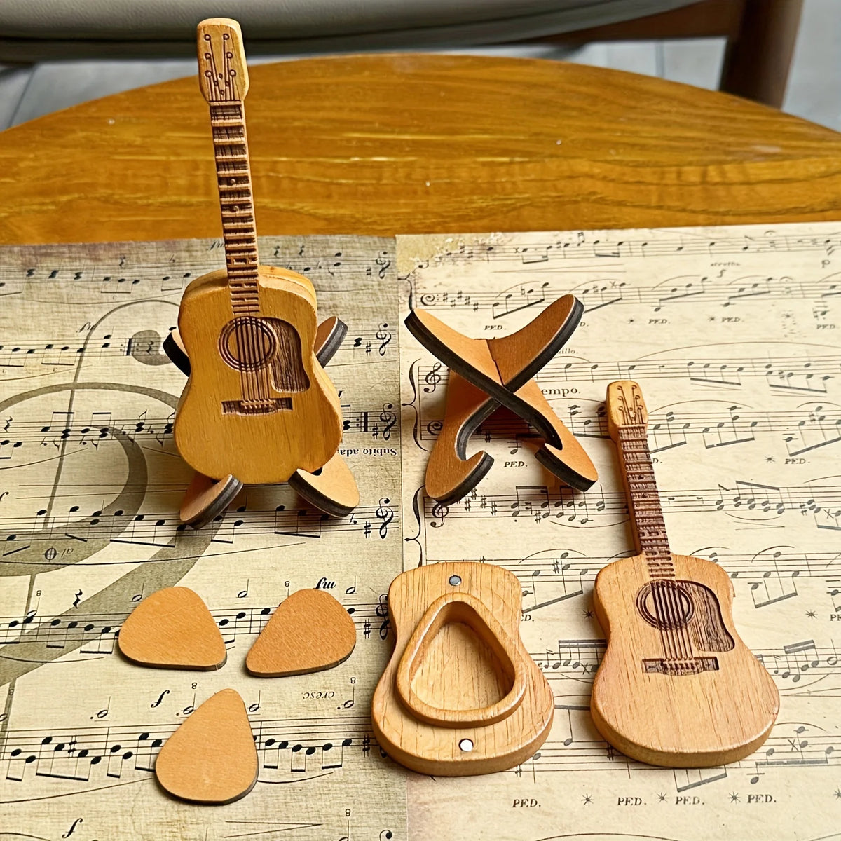 Personalized Wooden Guitar Pick Box with 3 Engraved Picks Guitar Pick Box SPOT