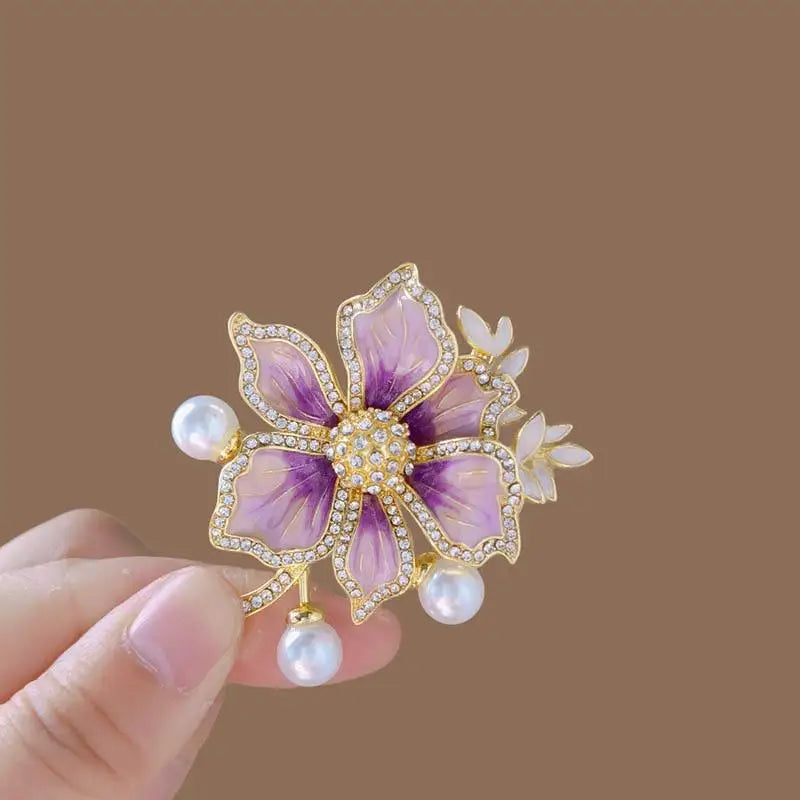 Purple Lilac Flower Brooch – Elegant Zinc Alloy Pin for Women Fashion Brooch SPOT