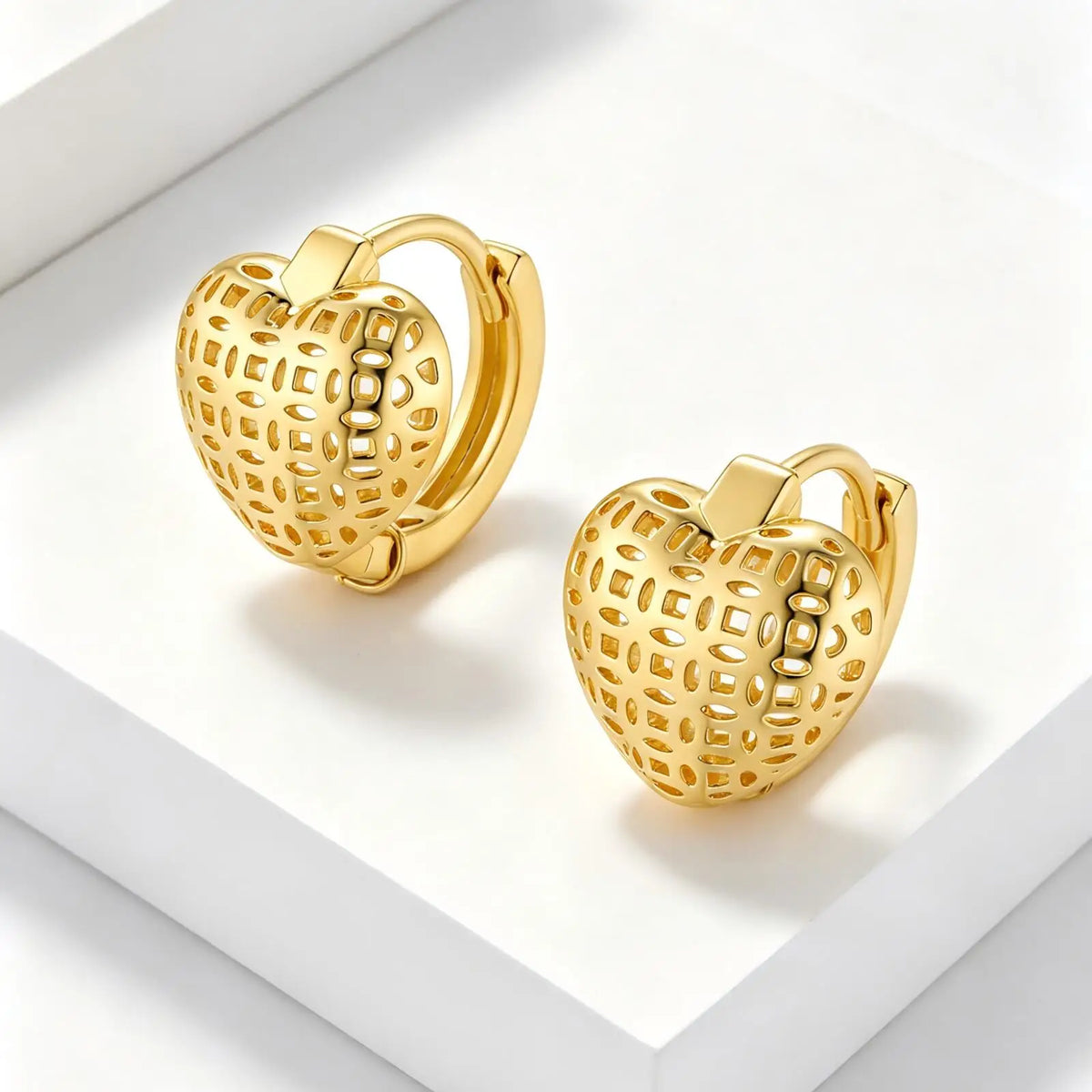 18K Gold Plated 3D Puffy Heart Huggie Hoop Earrings | Minimalist Huggie Hoop Earrings SPOT