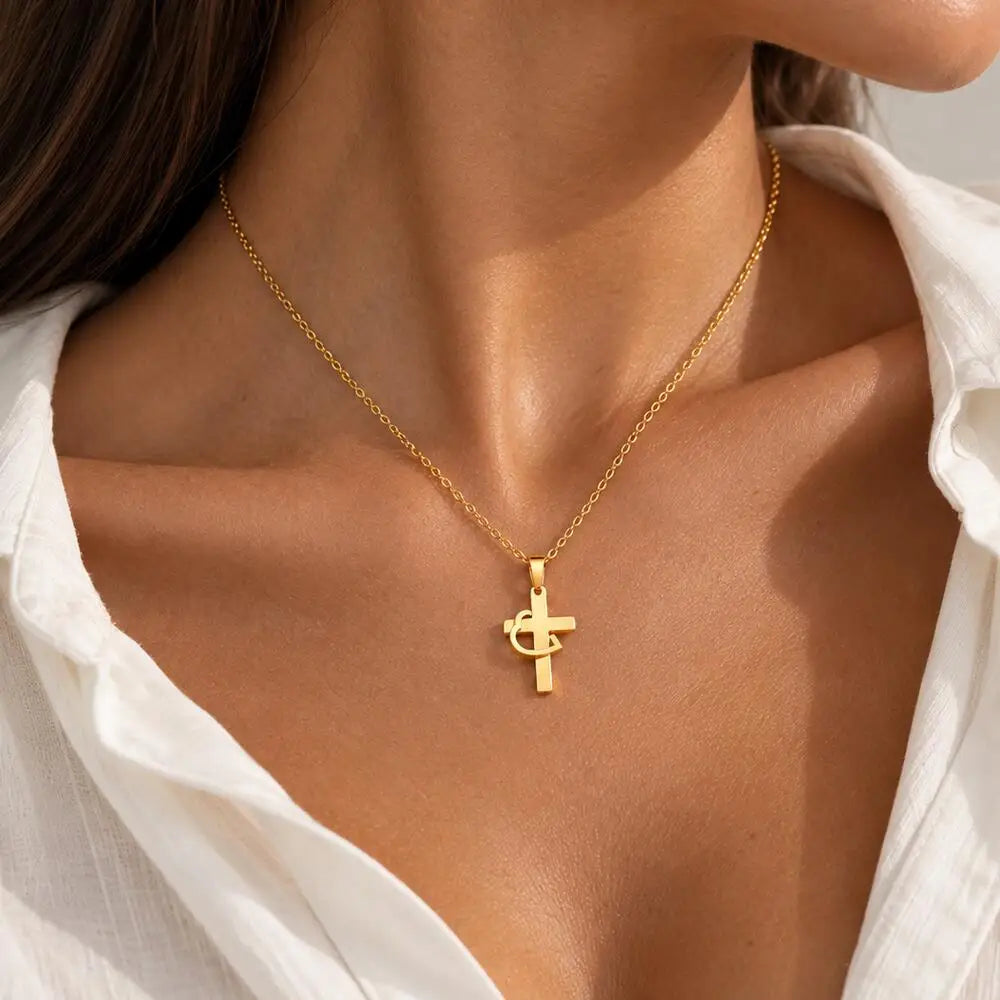 Heart Cross Pendant Necklace – 18K Gold Stainless Steel Cross Pendant Necklace SPOT