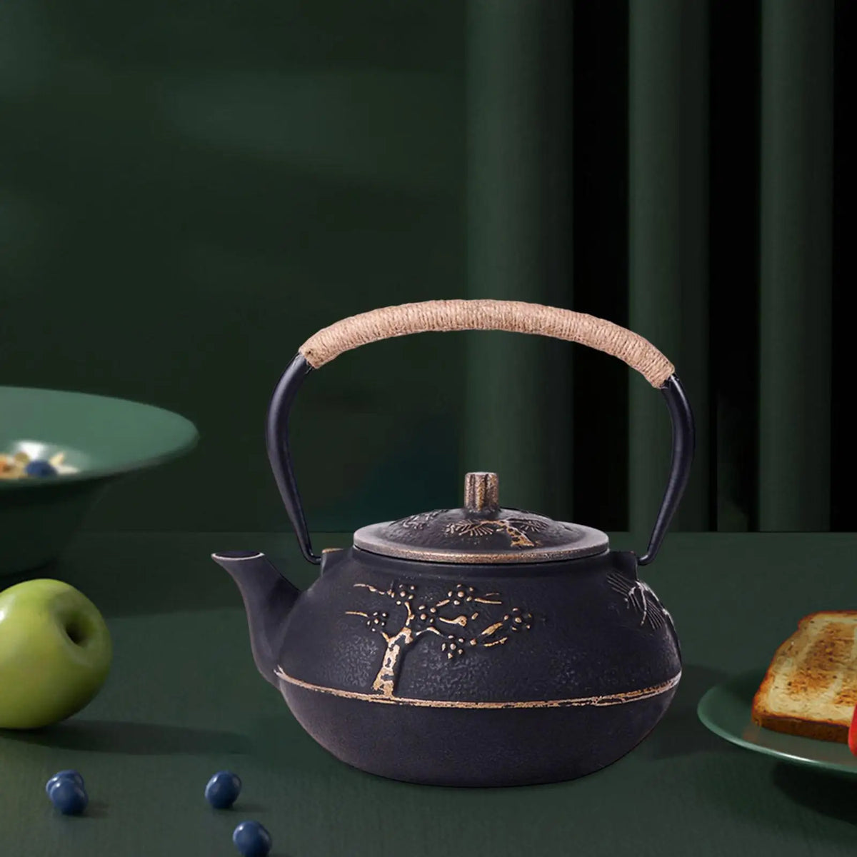 Japanese Cast Iron Teapot 900ml with Stainless Steel Infuser Cast Iron Teapot SPOT Black