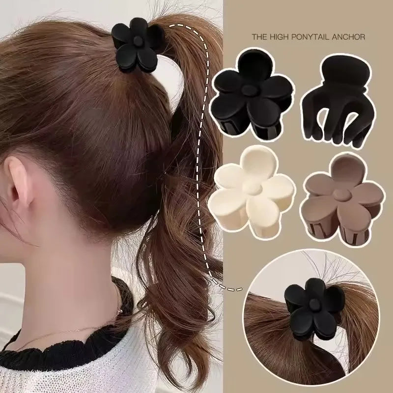 Beige Mini Hair Clips Mixed Pack – Small Cute Barrettes Mini Hair Clips SPOT