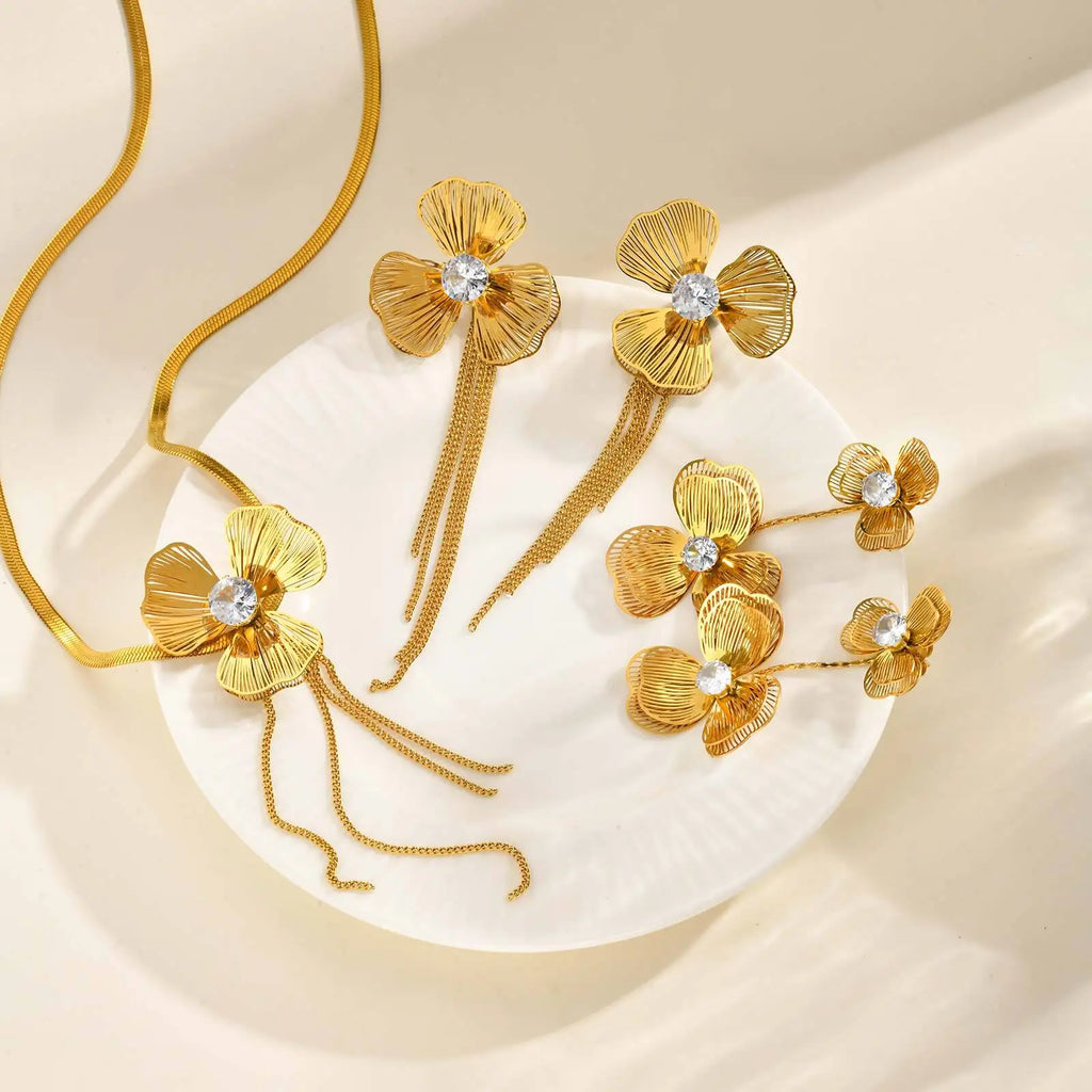 Flower Tassel Necklace Zirconia Snake Choker – Gold, Women Pendant Necklace SPOT