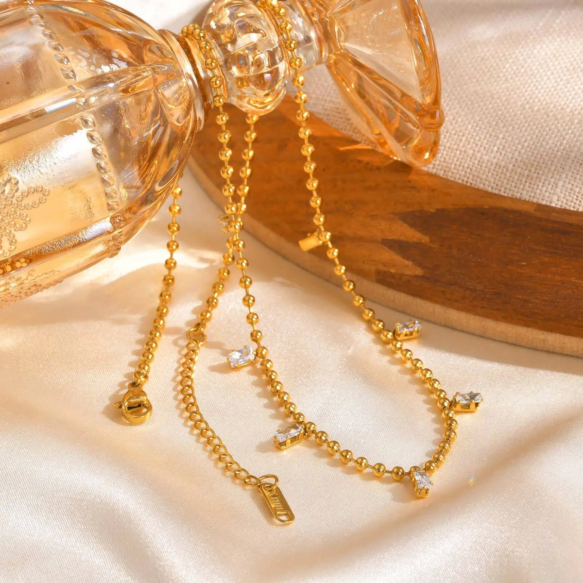 Tiny Cubic Zirconia Pendant Necklace – Tarnish-Free Gold Pendant Necklace SPOT