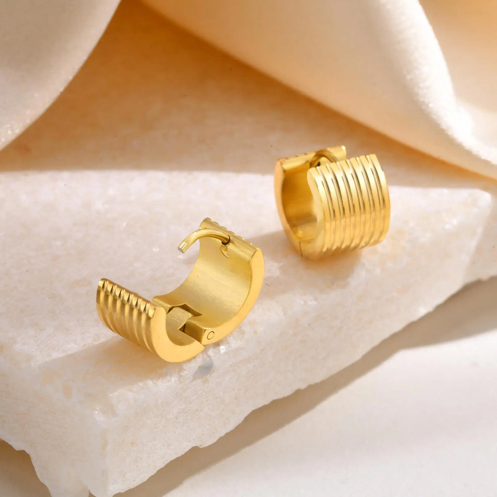 Ribbed Gold Hoop Earrings – Stainless Steel Huggie Hoops Hoop Earrings SPOT