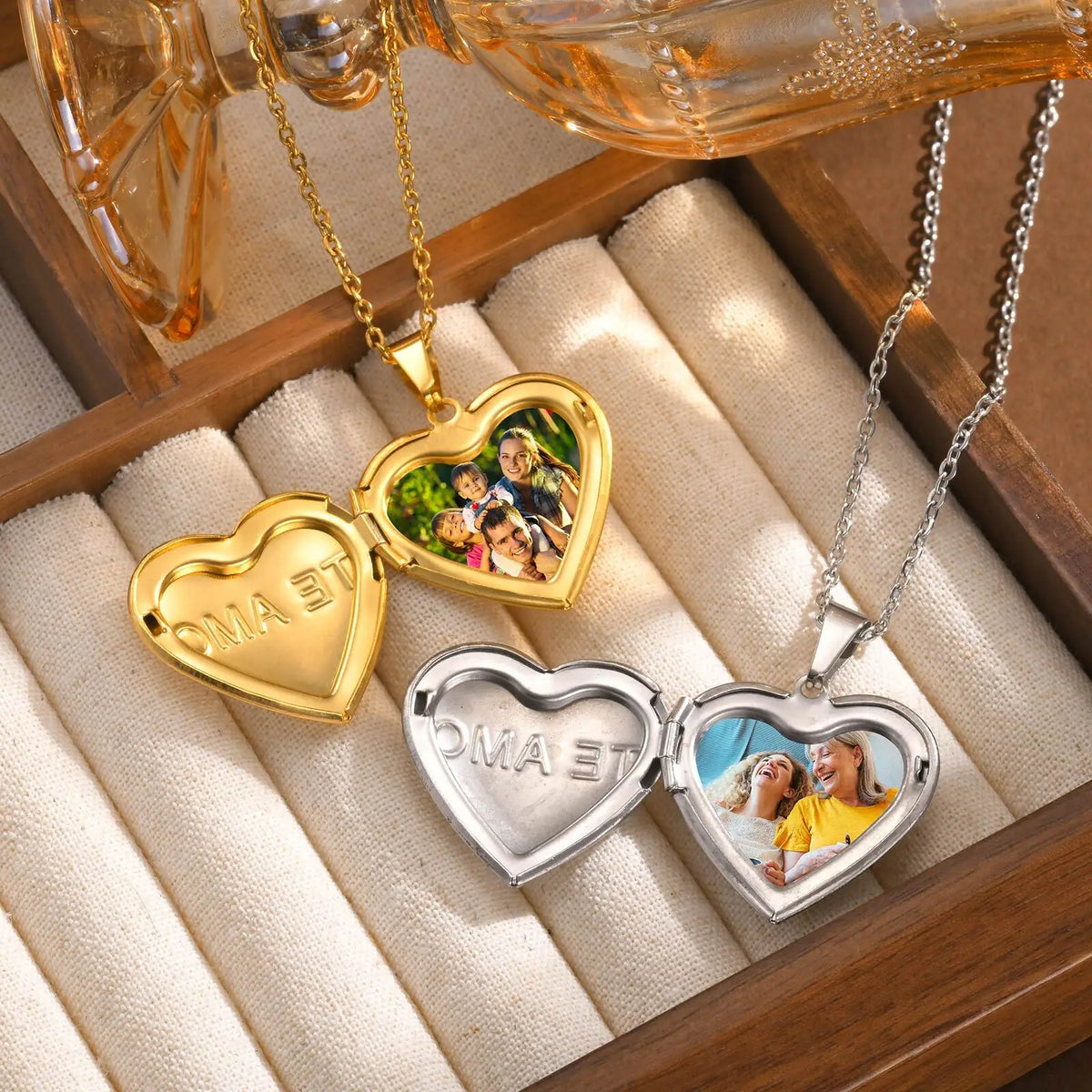 Personalized Photo Heart Locket Necklace – Custom Picture Gift Locket Pendant Necklace SPOT