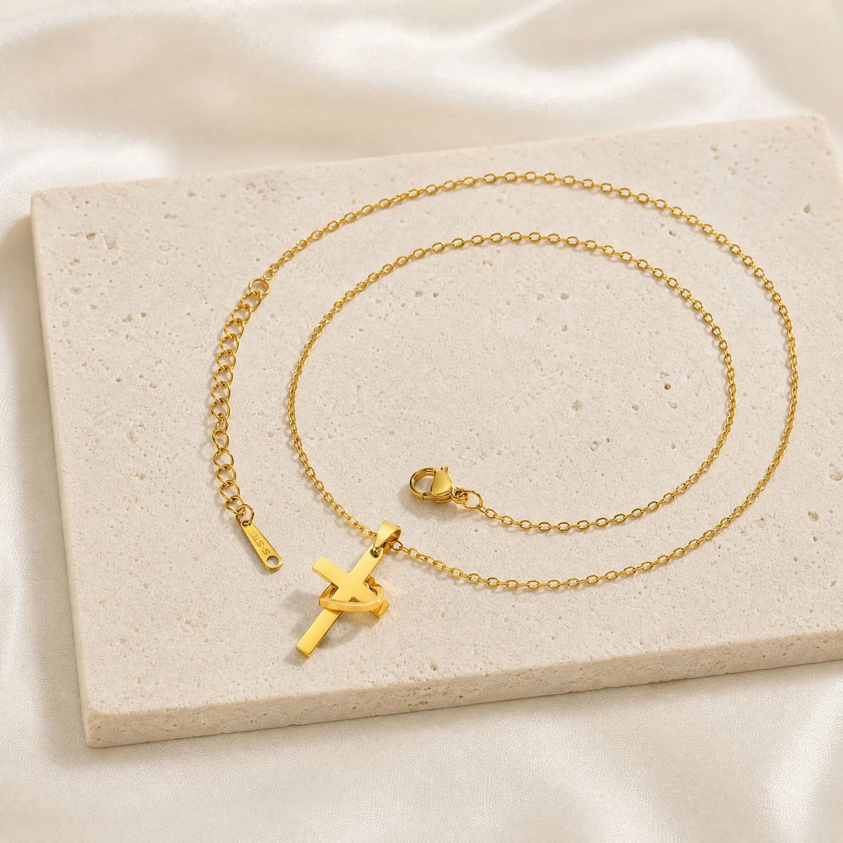 Heart Cross Pendant Necklace – 18K Gold Stainless Steel Cross Pendant Necklace SPOT