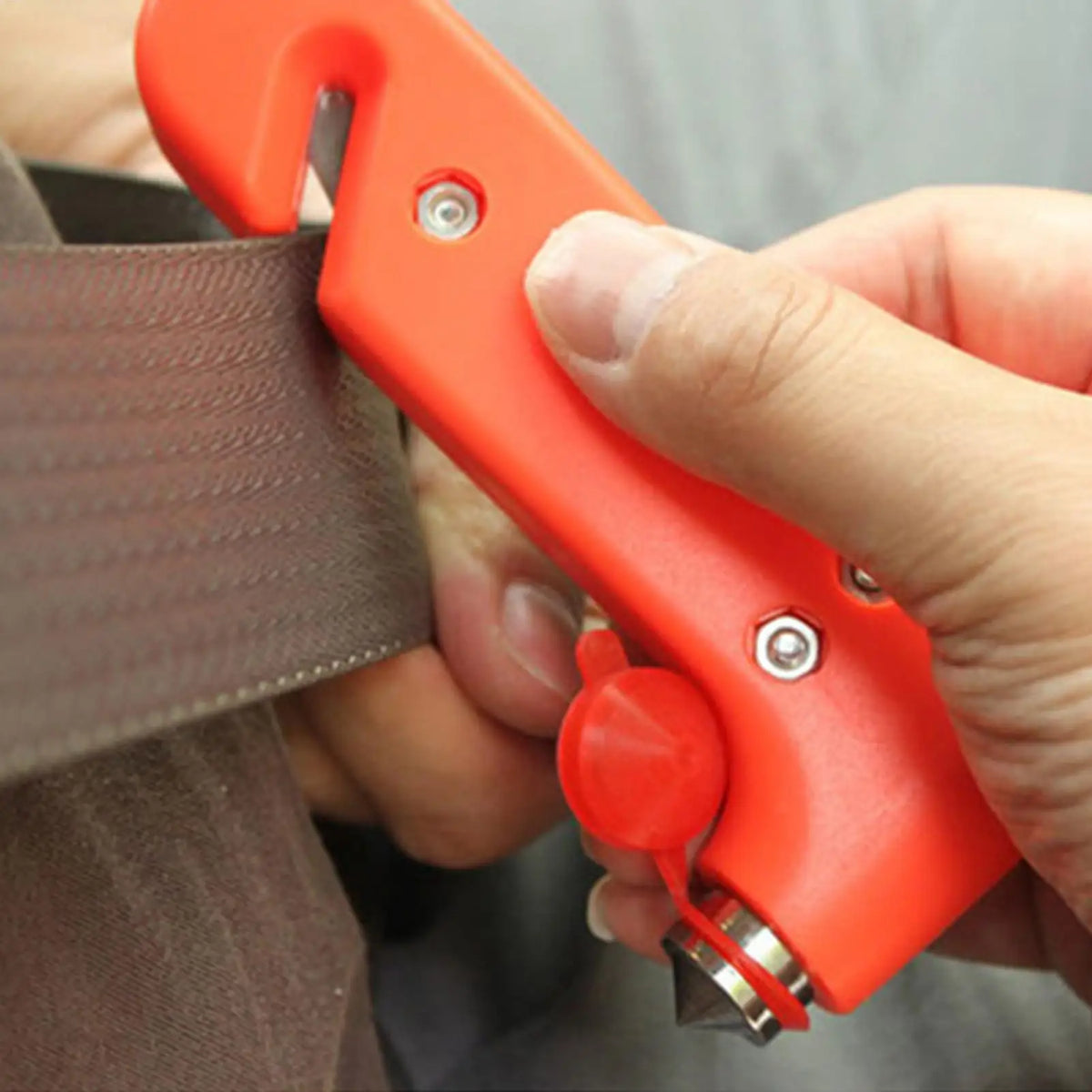 Car Emergency Safety Hammer – Window Breaker & Seat Belt Cutter Car Escape Tool SPOT