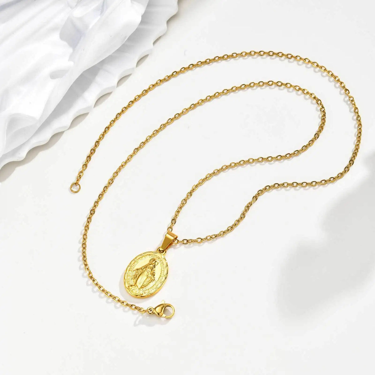 Women's Virgin Mary Medallion Necklace – Gold Stainless Steel Religious Pendant Necklace SPOT