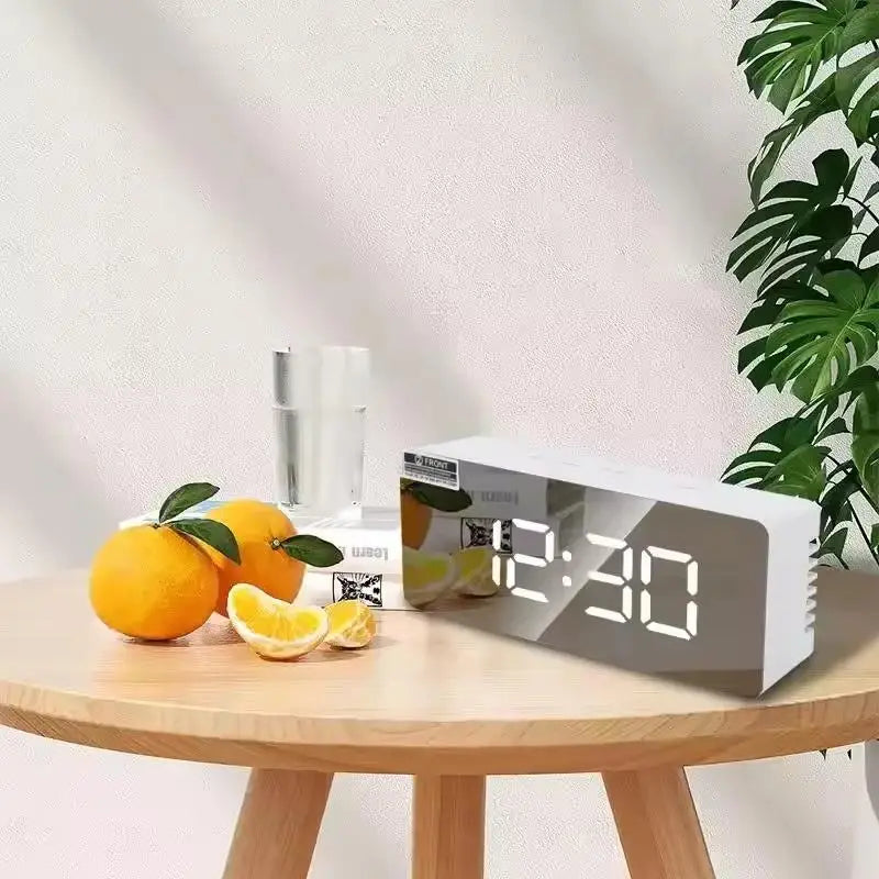 HUXUAN LED Digital Alarm Clock – Temp Display & Night Light LED Alarm Clock SPOT