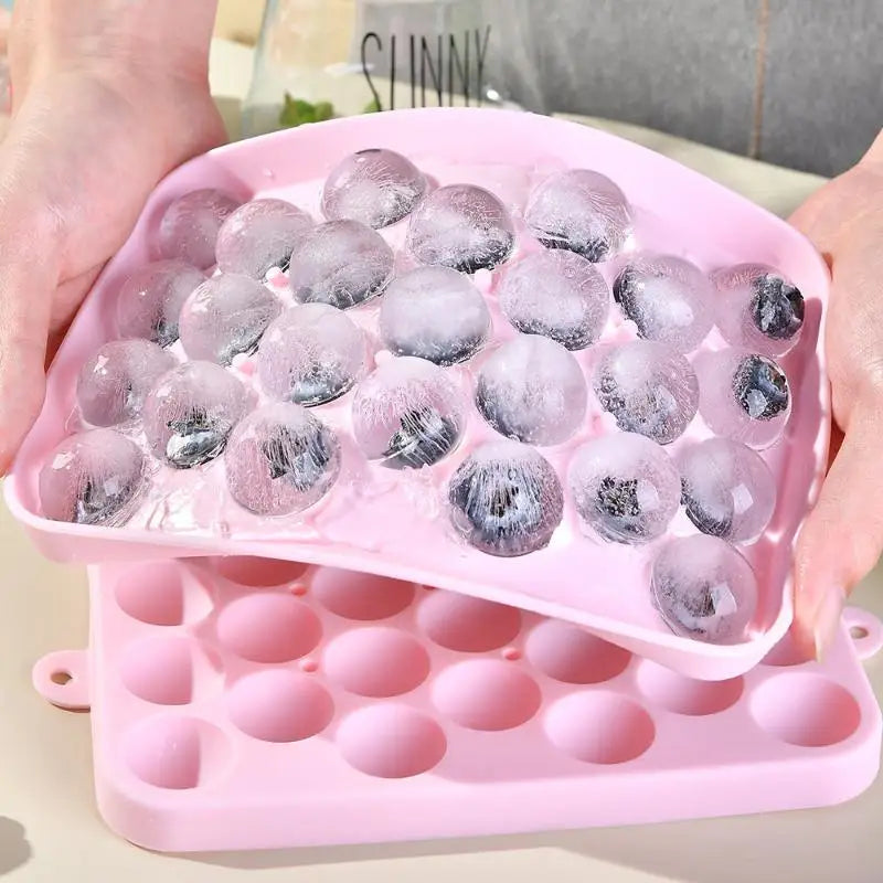 Silicone Ice Cube Mold 25 Grids with Lid – Easy Release Silicone Ice Mold SPOT