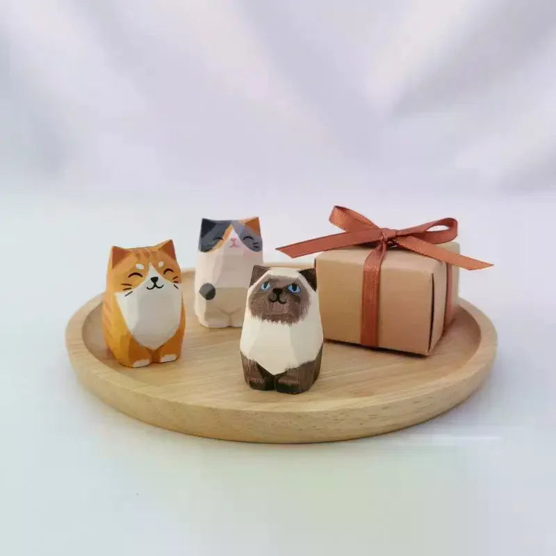 Wooden Mini Cat & Dog Figurines – Hand-Painted Desktop Decor Wooden Animal Figurine SPOT