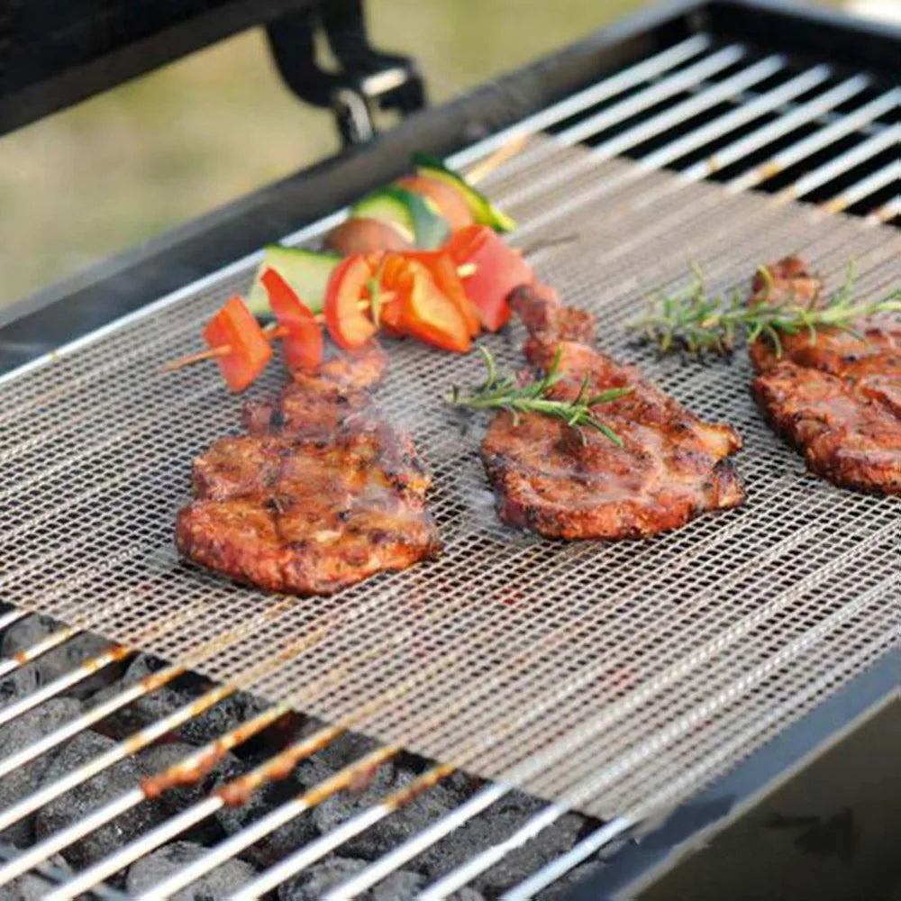 Teflon Mesh BBQ Grill Mat 33×40cm – Non-Stick Reusable Liner BBQ Grill Mat SPOT