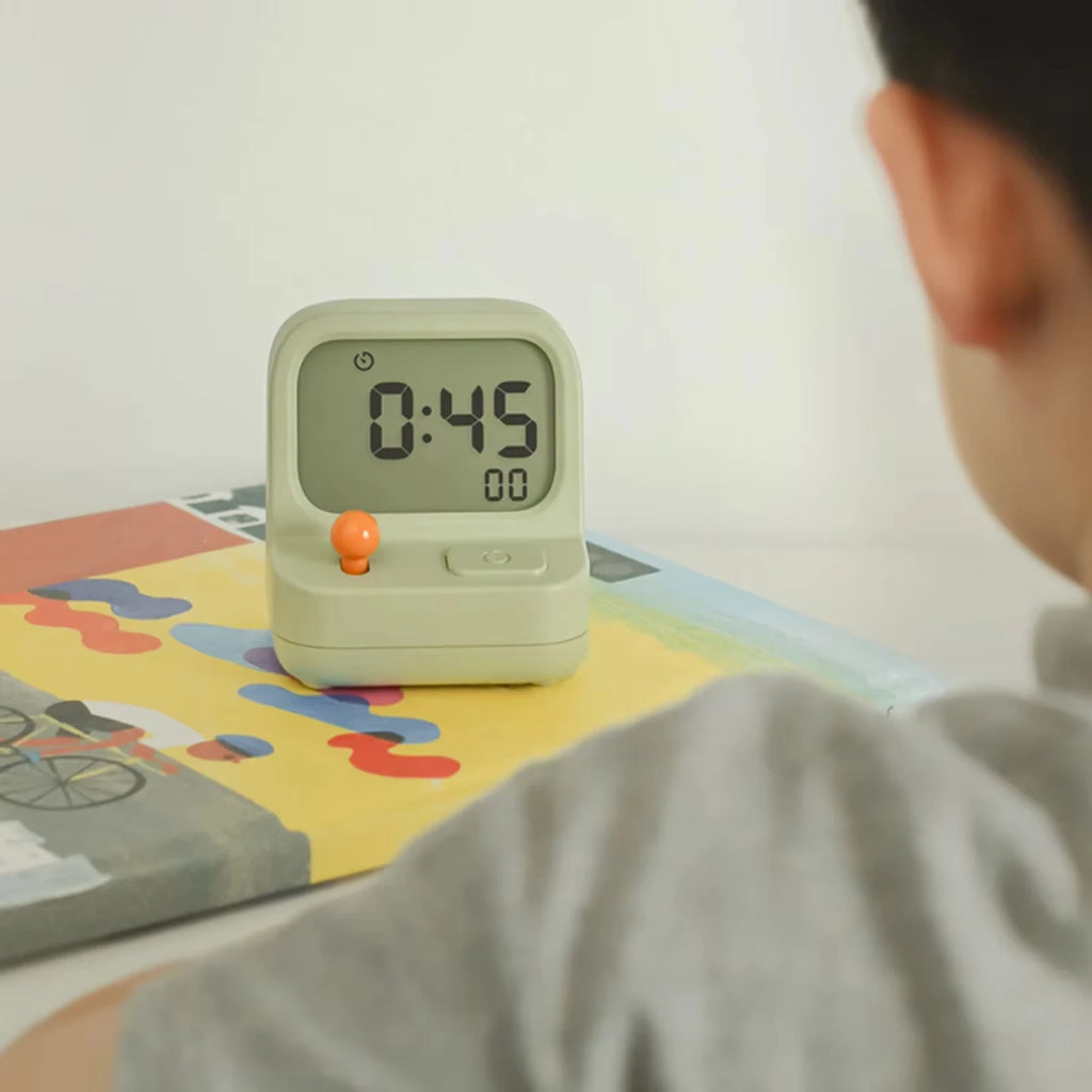 Retro Game Kids Alarm Clock – LCD, Snooze, Backlight Kids Alarm Clock SPOT