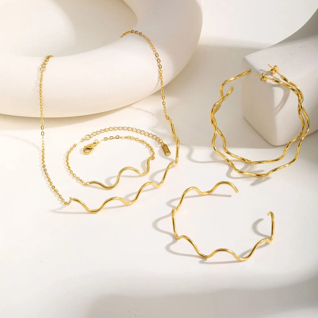 Waterproof Wave Bracelet Women – Gold Stainless Steel, Adjustable Fashion Bracelet SPOT
