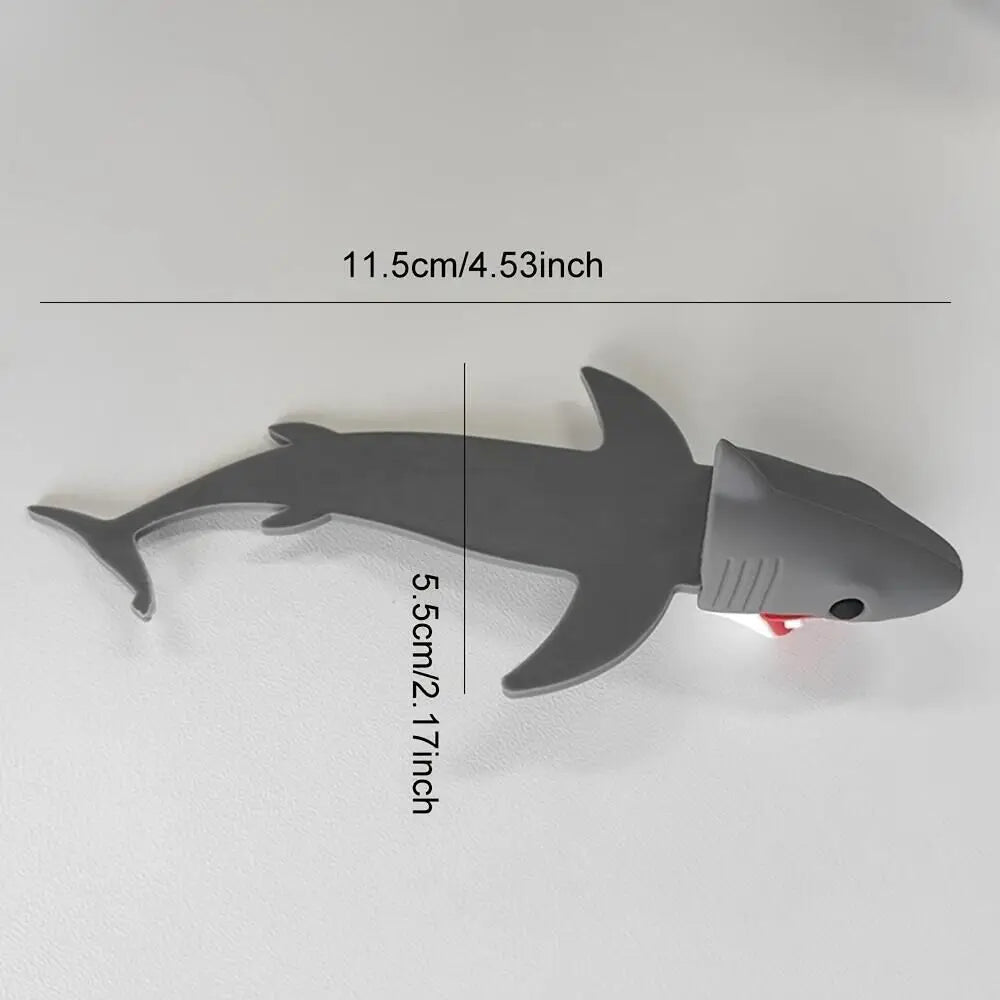 3D Shark Bookmark – Creative Plastic Page Marker for Readers Novelty Bookmark SPOT
