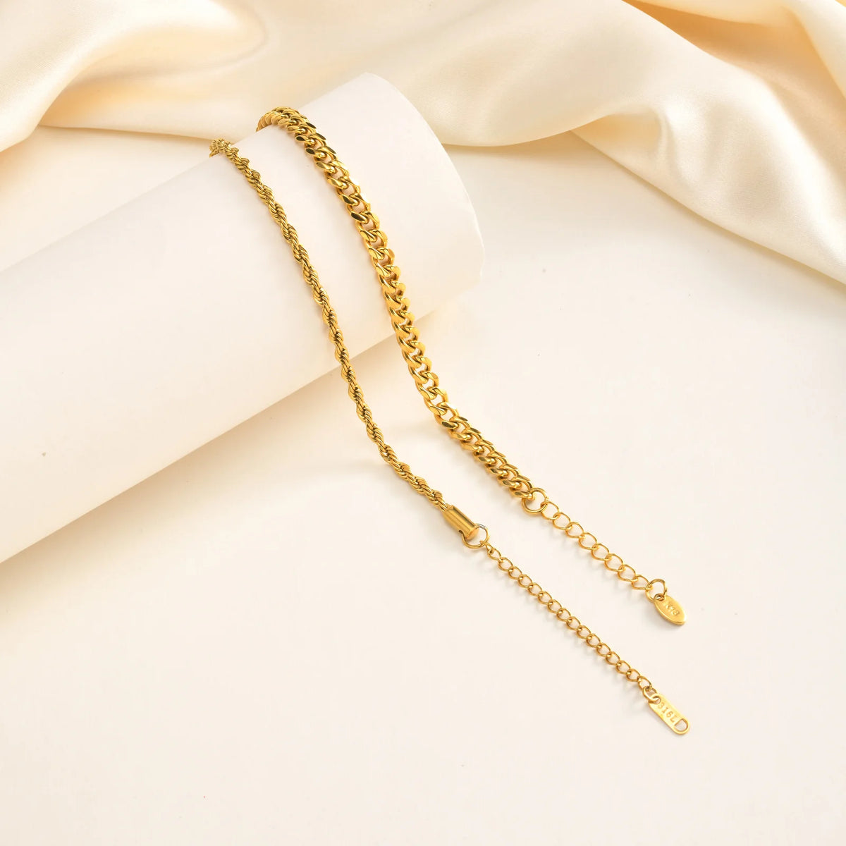 18K Gold Plated Bracelet Set 2Pcs – Waterproof, Tarnish-Free Gold Bracelet Set SPOT