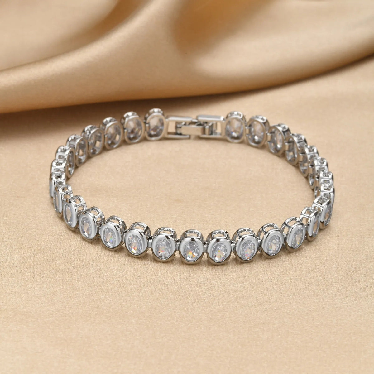 Women's Silver CZ Tennis Bracelet – Chunky Link Chain Tennis Bracelet SPOT