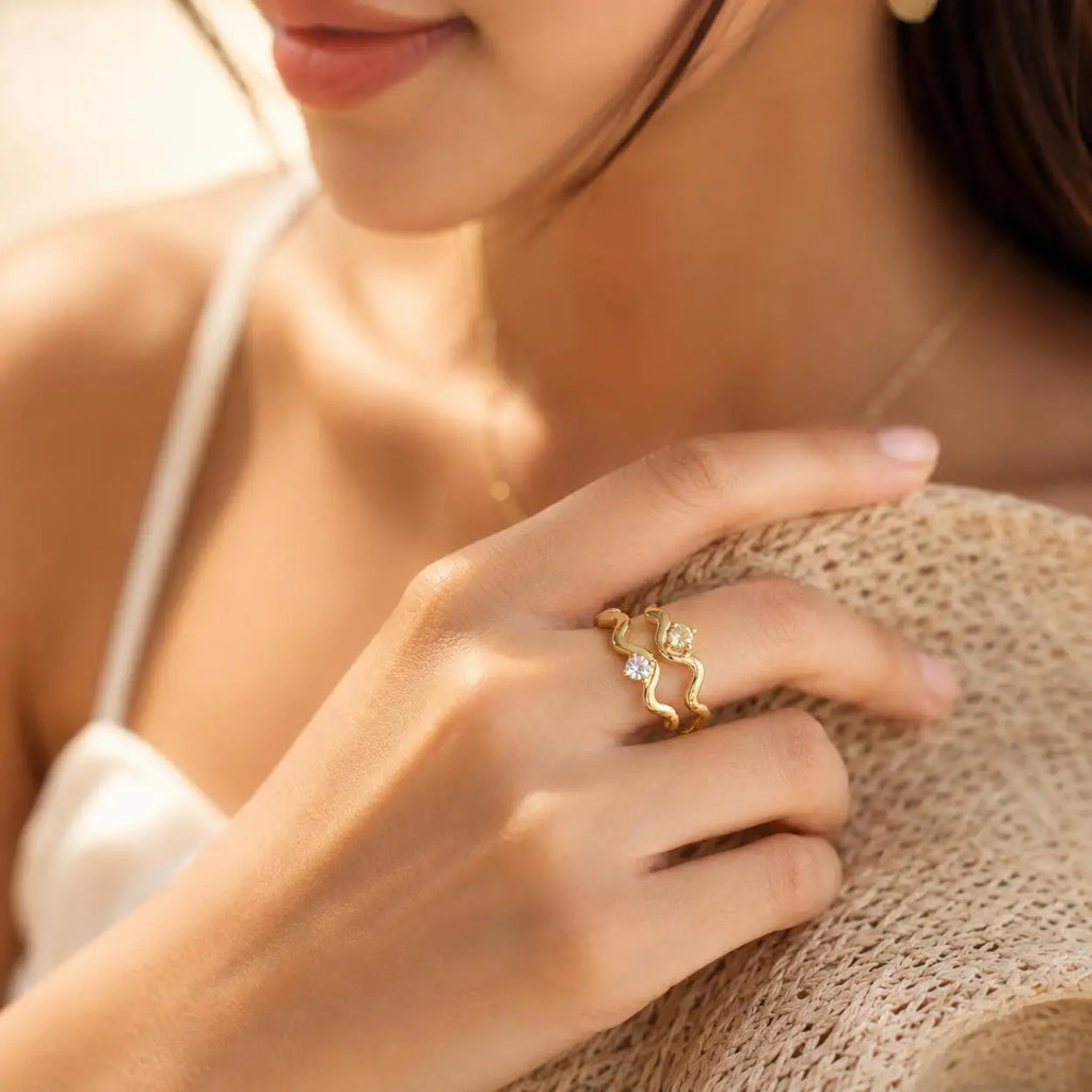 Hollow Wave Zirconia Adjustable Ring – 18K Gold Plated | Meaeguet Cocktail Ring SPOT